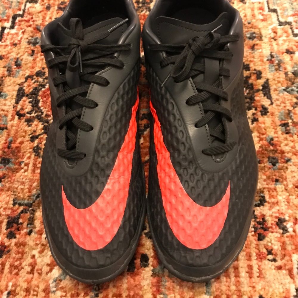 Nike Hypervenom Turf Soccer Shoes Size 11